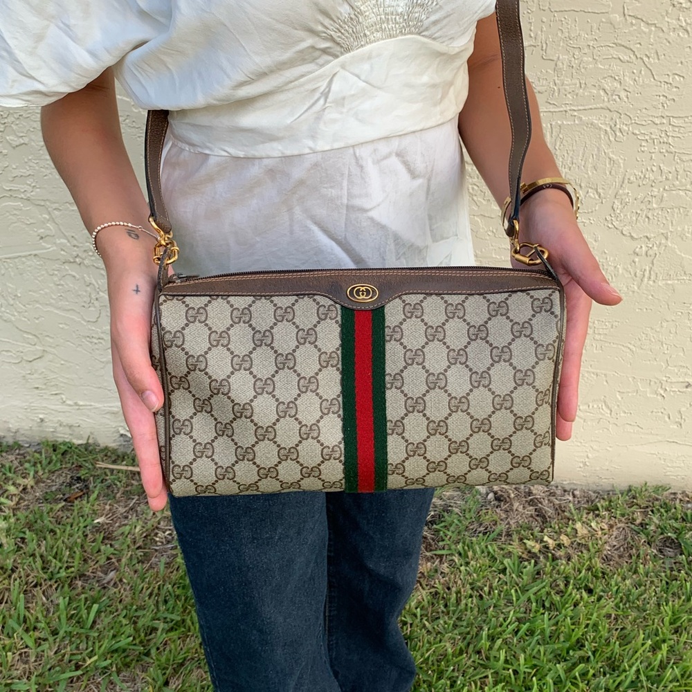 🔥GUCCI 80s 2-Way Crossbody - Picture 4 of 13